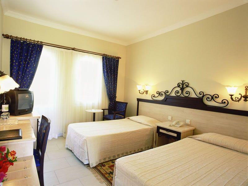Cactus Mirage Family Club Hotel Yalikavak Exterior photo